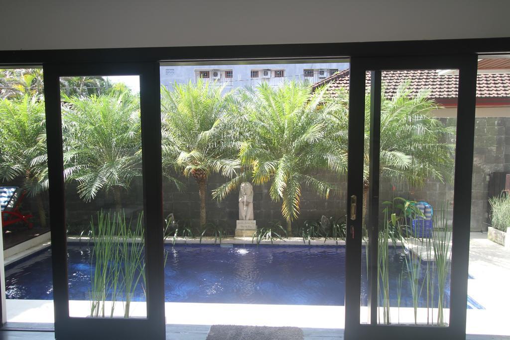 Kedis Bali Villa Kuta  Room photo